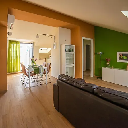 Apartment E