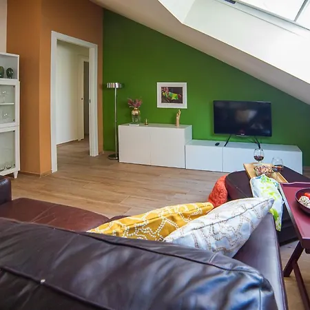 Apartment E *